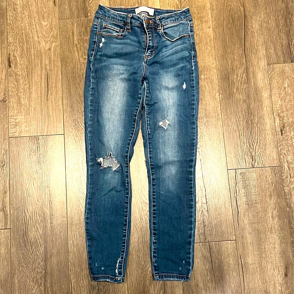 RSQ Cali High Rise Ankle jeans gently used size 3